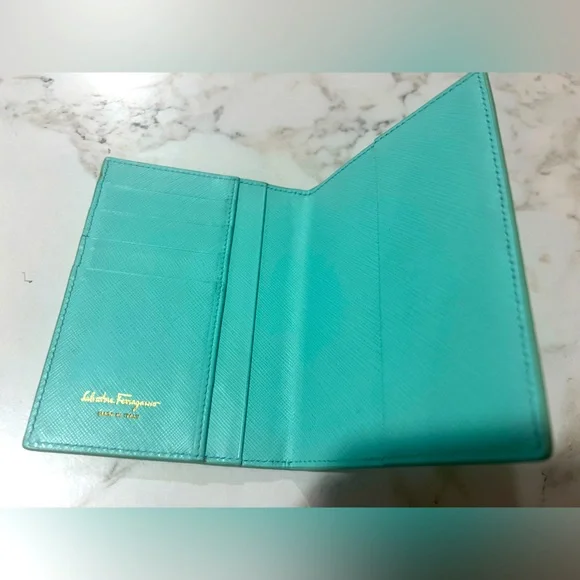 Ferragamo Passport Holder - Picture 4 of 4